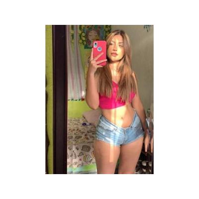 Soy una rica jovencita complaciente