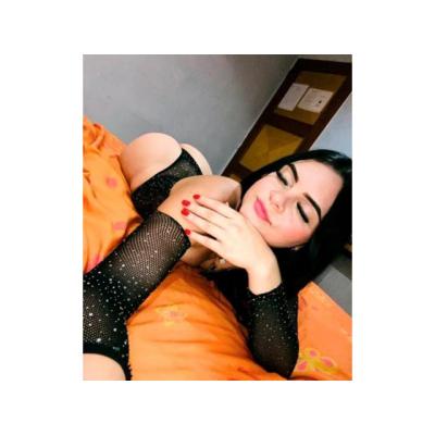 SOFIIA , CARIÑOSA Y NUEVA