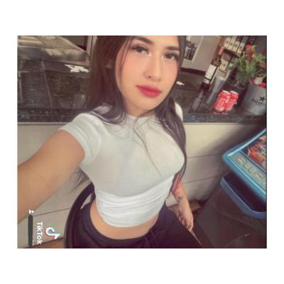 XKARLA UNIVERSITARIA RECIEN INICIADA