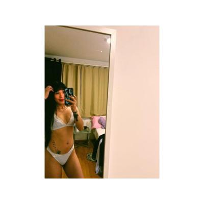 CAROLINA ARDIENTE COLOMBIANA