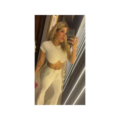 VICKY CON GANAS DE CONOCERTE