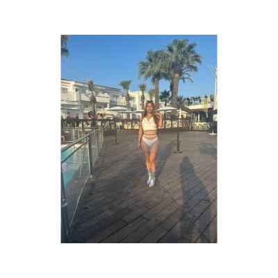 DULCE, EDUCADA MUY TOP EN VALENCIA