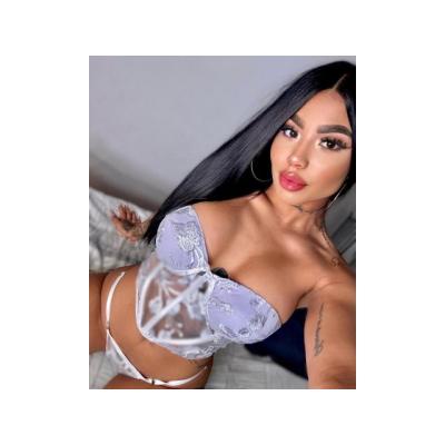 MARTINA RECIEN LLEGADA