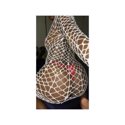 PERRITA MORENA MUY ARDIENTE