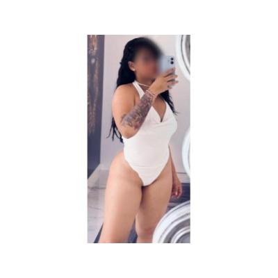 Gema 22 años ALCANZA EL PARAISO A MI LADO