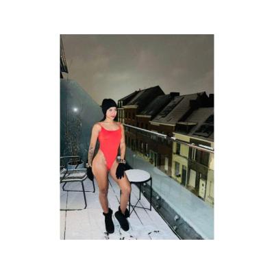 ISABELLA NUEVA LLAMAME