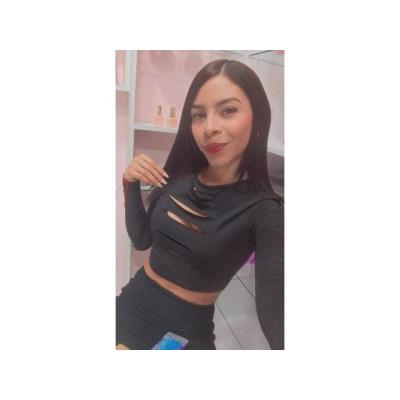 ISABELLA NUEVA LLAMAME
