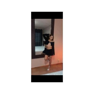 UNA CHICA QUE NO PODRAS OLVIDAR