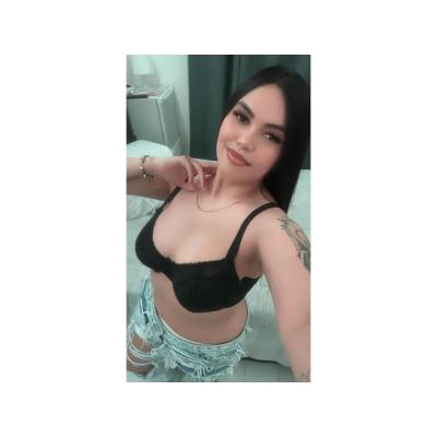 Soy una conejita muy caliente llámame