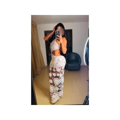 Angélica unas curvas resaltantes