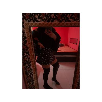 ANDY LATINA DE CURVAS PERFECTAS