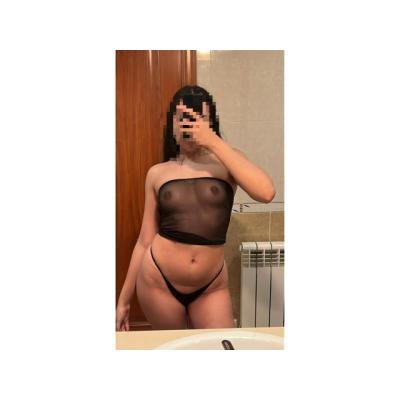 VALERIA  HERMOSA MUJER