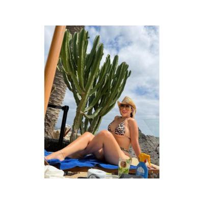 DIANA  PARA  RELAJARTE LLAMAME️