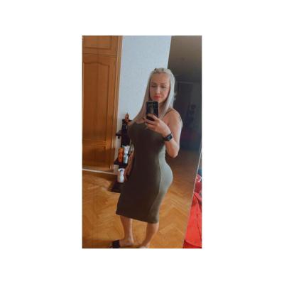 Laura tú Rubia madurita en el he