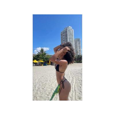 Nikol hermosa jovencita en elche