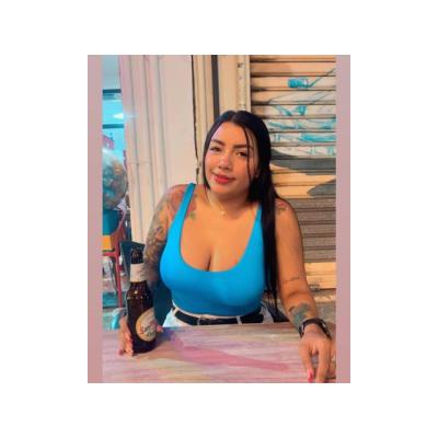 LATINA ARDIENTE Y APASIONADA