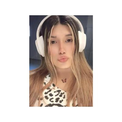 VALENTINA LATINA DIOSA VIP LLÁMAME