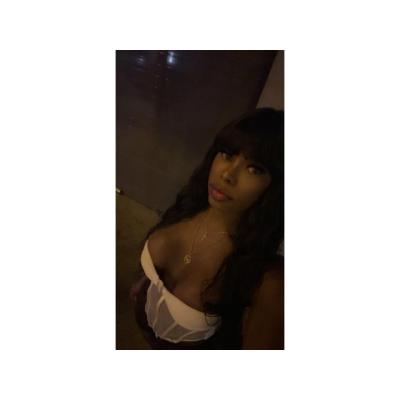 LATINA CARIÑOSA Y COMPLACIENTE EN MALLORCA