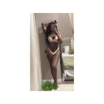 LATINA CARIÑOSA Y COMPLACIENTE EN MALLORCA