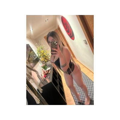 MIKA MUJER LATINA VIP ideal para ti