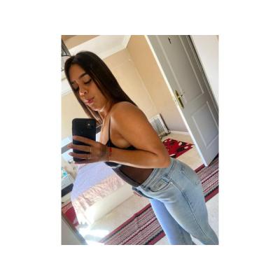 SOFÍA – ELEGANCIA Y SEDUCCIÓN