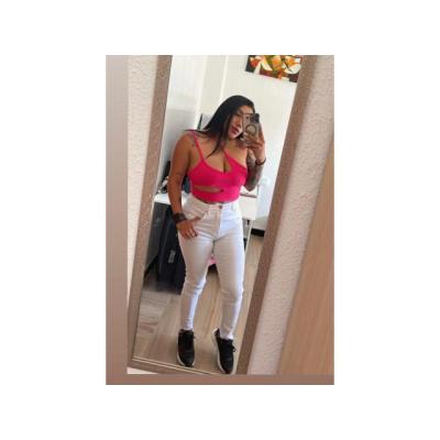 “Baño Oscuro, Placer Iluminado