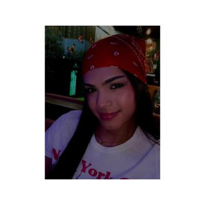 LLEGO SARA MEDINA  A BARCELONA