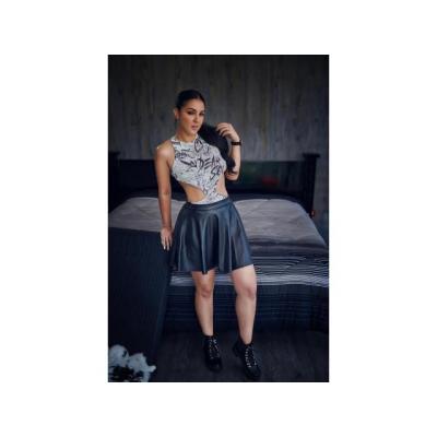 JOVENCITA LATINA MUY SEXY