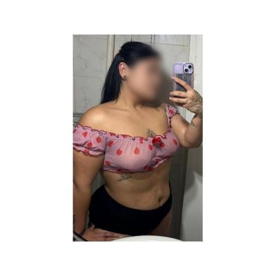 CURVY DE ESCÁNDALO SOY TODO UN HURACÁN