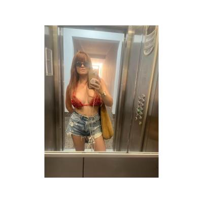 VIOLETA TU MEJOR COMPAÑIA EN VALENCIA