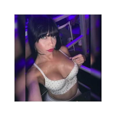 SUPER NOVEDAD EN TU ZONA️‍️VERONICA