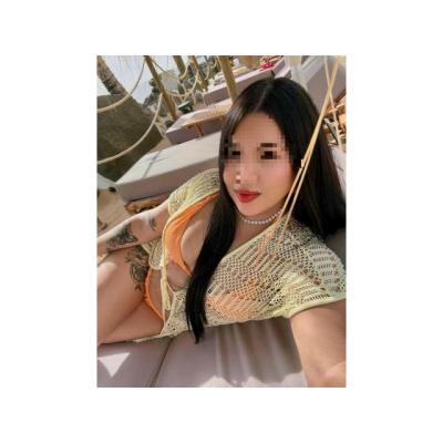 Emma  Belleza diosa FOGOSA para ti