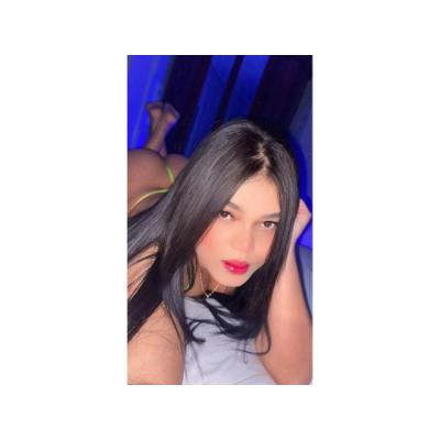 VENEZOLANA CON EXPERIENCIA Y COÑO APRETADITO