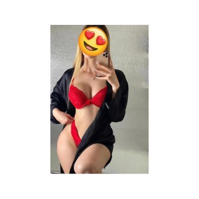 LATINA JOVENCITA PURO FUEGO Y SENSUALIDAD