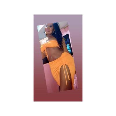 CHAVALITA CON GANAS DE FIESTA Y DIVERSION