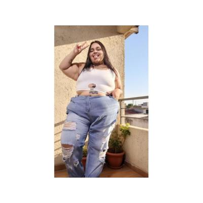 Córrete bien rico conmigo en una videollamada