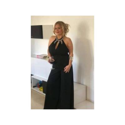 NIEVE SEVILLANA  HERMOSA MUJER