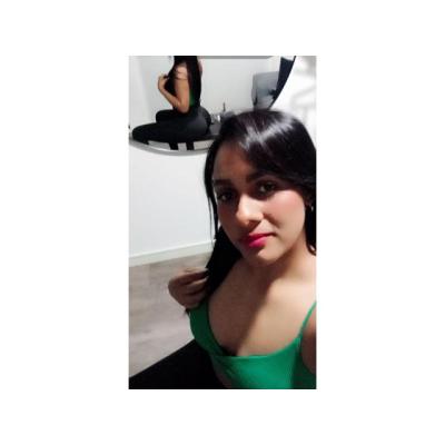 JOVENCITA  JUGUETONA