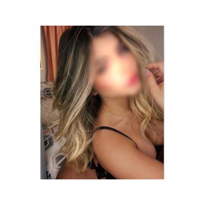 VALENTINA  HERMOSA MUJER COLOMBIANA