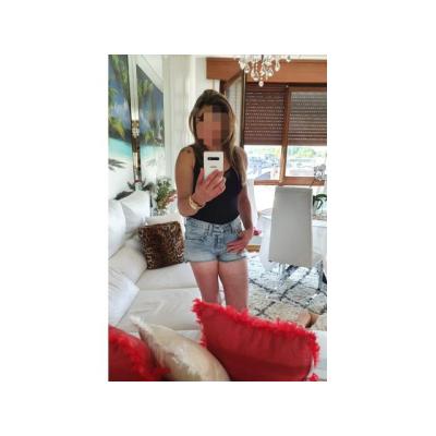 NJULIA ESTUPENDA PORTUGUESA HERMOSA