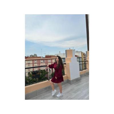 TU PERRITA COME POLLAS