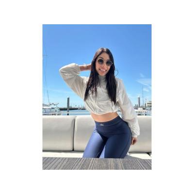 CAROLINE ATREVIDA JOVENCITA   NUEVA
