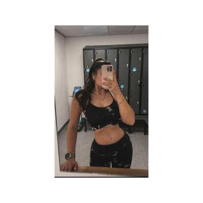 Carely encantadora y sexy