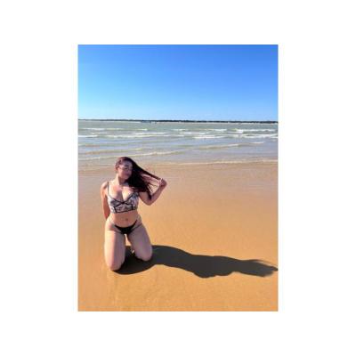 Luna 21 añitos 🫦 dulce bombón y jugosa