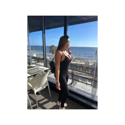 AMANDA HERMOSA MUJER VENEZOLANA