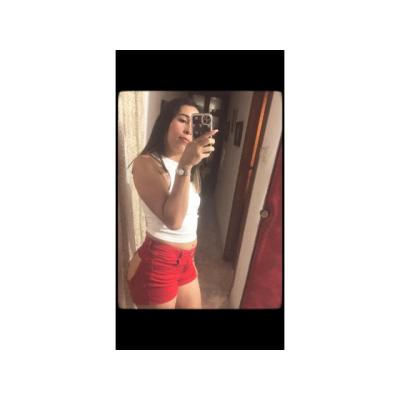 chica de coño estrecho y jugoso