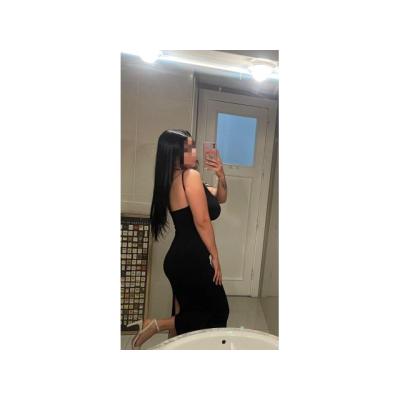 SARAHERMOSA MUJER ESPAÑOLA