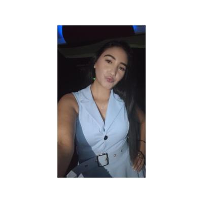 EXÓTICA TE LA COMO CON ELEGANCIA