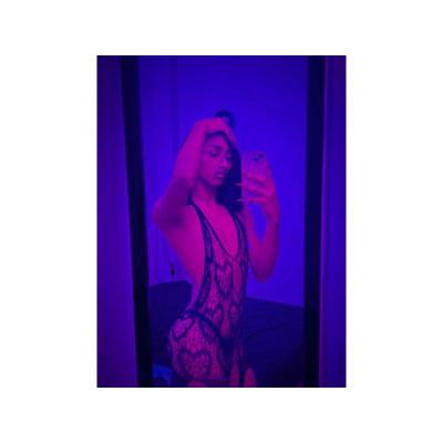 TRAGONA, TE CHUPO LA POLLA BIEN RICO