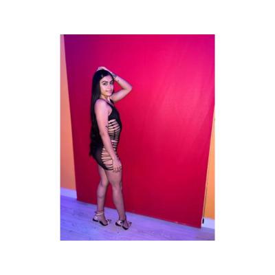 HERMOSA LATINA EN MARBELLA